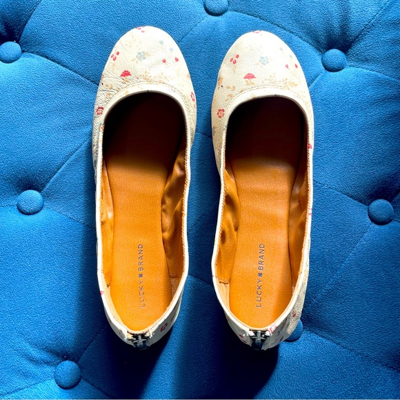 Lucky Brand Floral Ballet Flats Size 9 - Picture 3 of 6